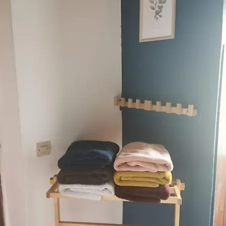 De La Pomerie Nyaraló Chiché