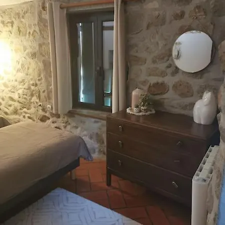 Nyaraló De La Pomerie